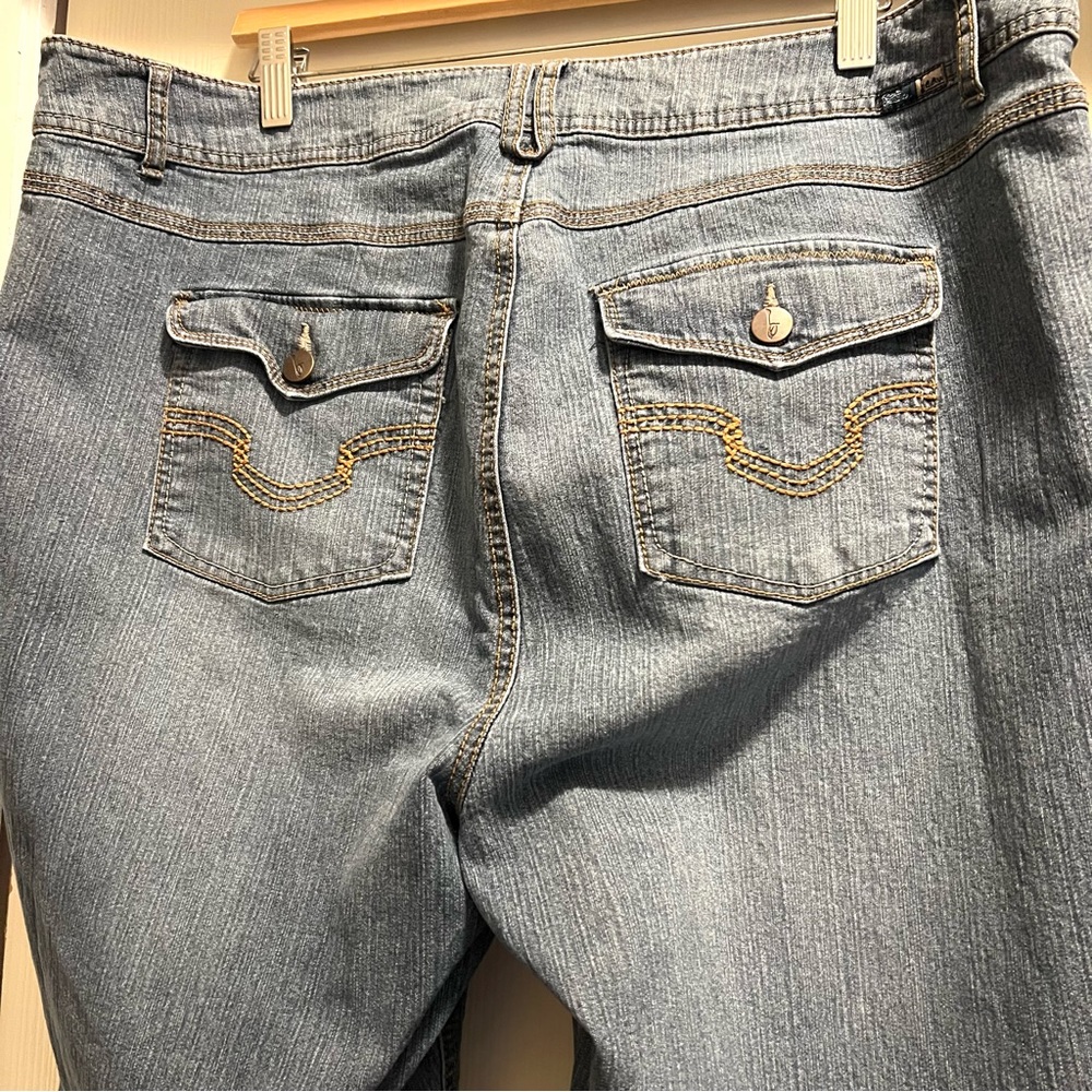 BEAU Womens Wide Leg Plus Size Jeans - Picture 11 of 11